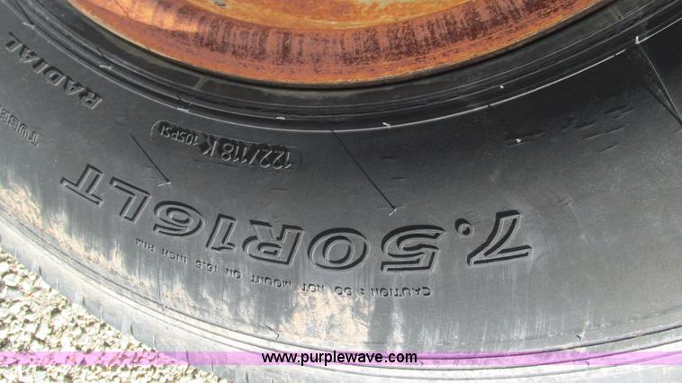 image for item K2007 2002 Kaufman trailer