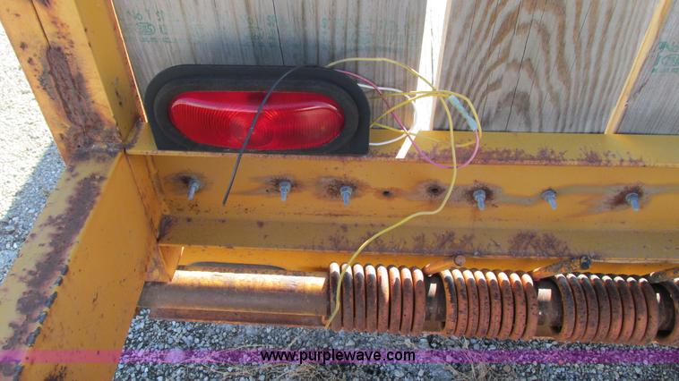 image for item K2007 2002 Kaufman trailer