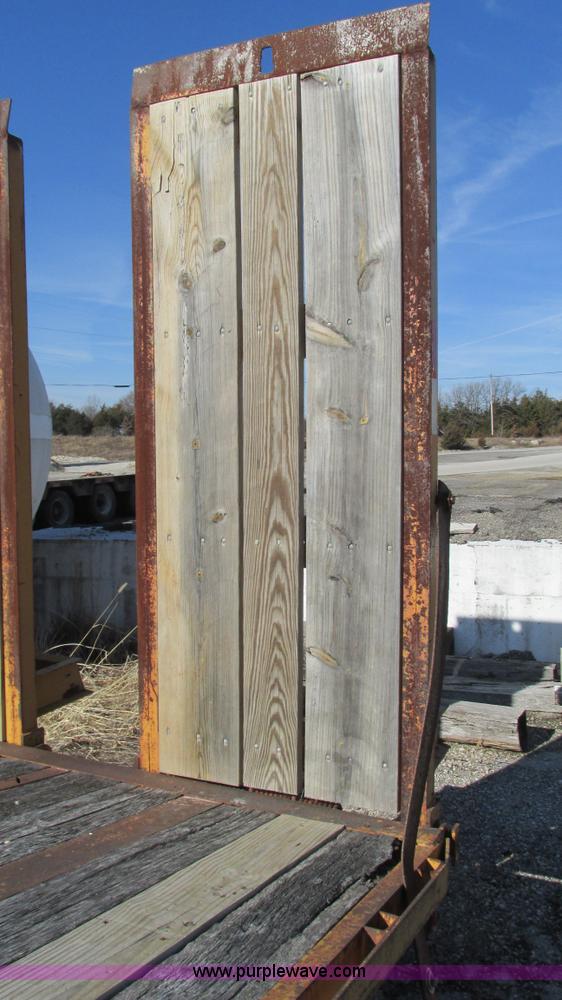 image for item K2007 2002 Kaufman trailer