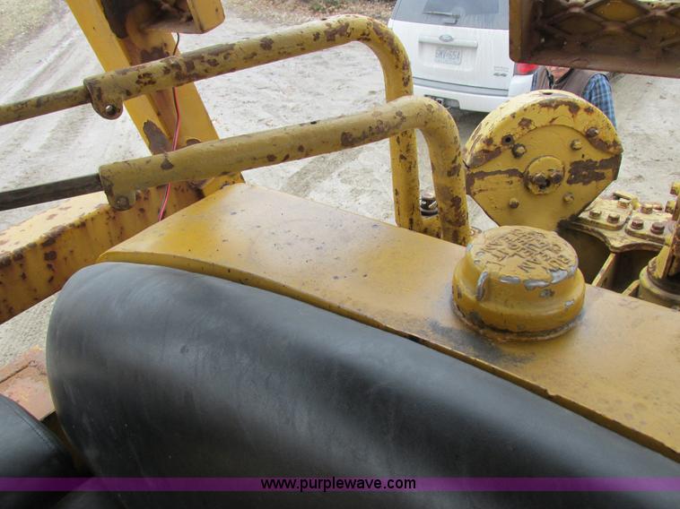 image for item K2025 1959 Caterpillar D7D dozer