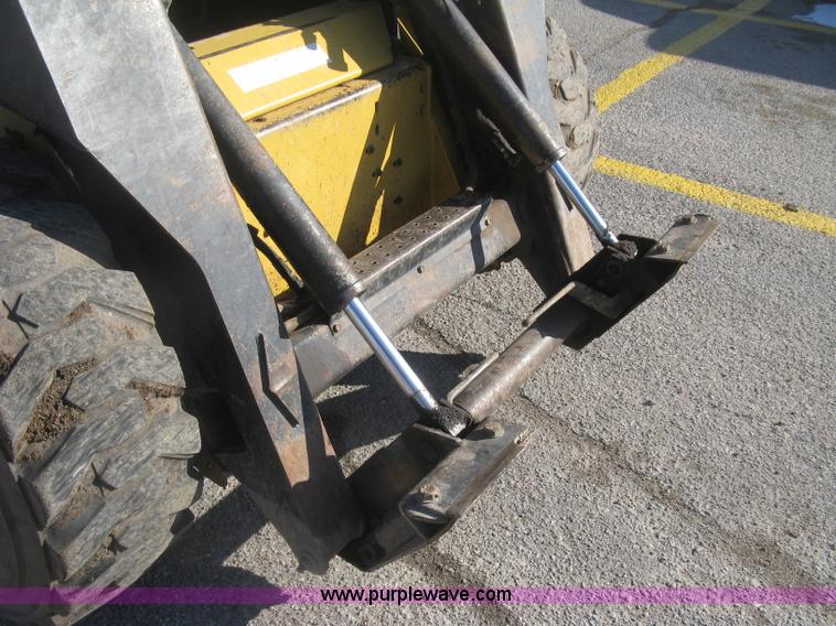 image for item K2876 1995 New Holland LX885 Turbo skid steer