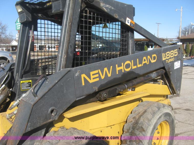 image for item K2876 1995 New Holland LX885 Turbo skid steer