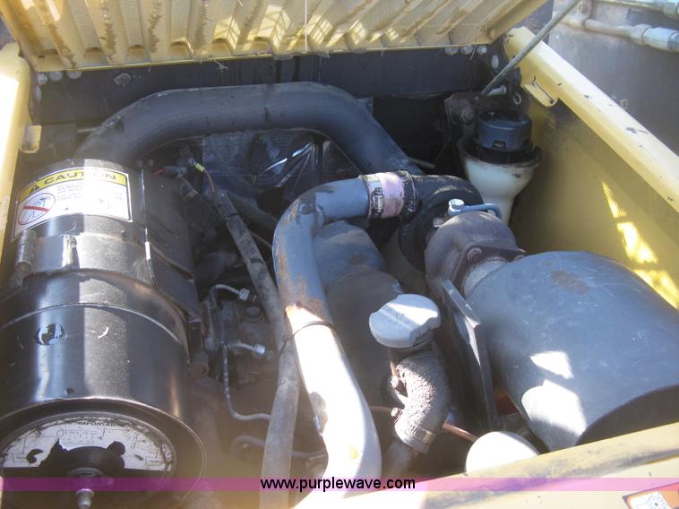 image for item K2876 1995 New Holland LX885 Turbo skid steer