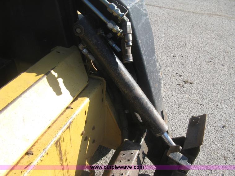 image for item K2877 1997 New Holland LX885 Turbo skid steer