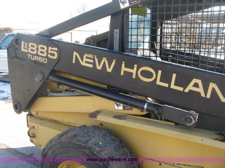 image for item K2877 1997 New Holland LX885 Turbo skid steer