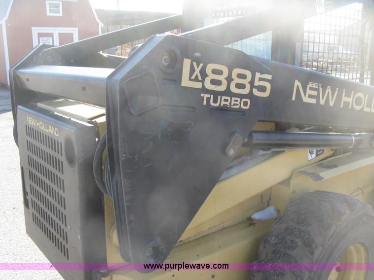 image for item K2877 1997 New Holland LX885 Turbo skid steer
