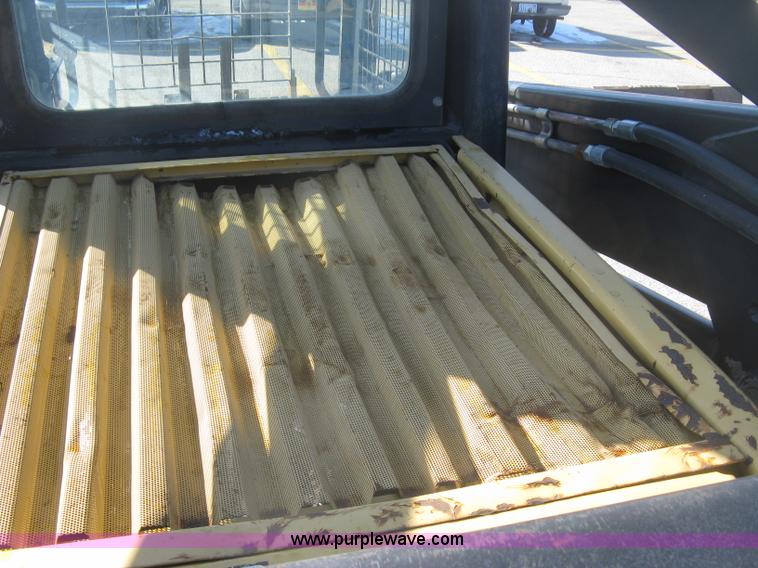 image for item K2877 1997 New Holland LX885 Turbo skid steer