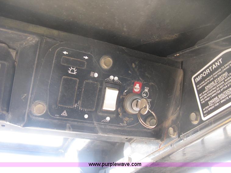 image for item K2877 1997 New Holland LX885 Turbo skid steer