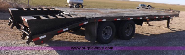 image for item K3185 2002 Load Trail trailer