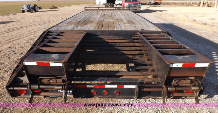 image for item K3185 2002 Load Trail trailer