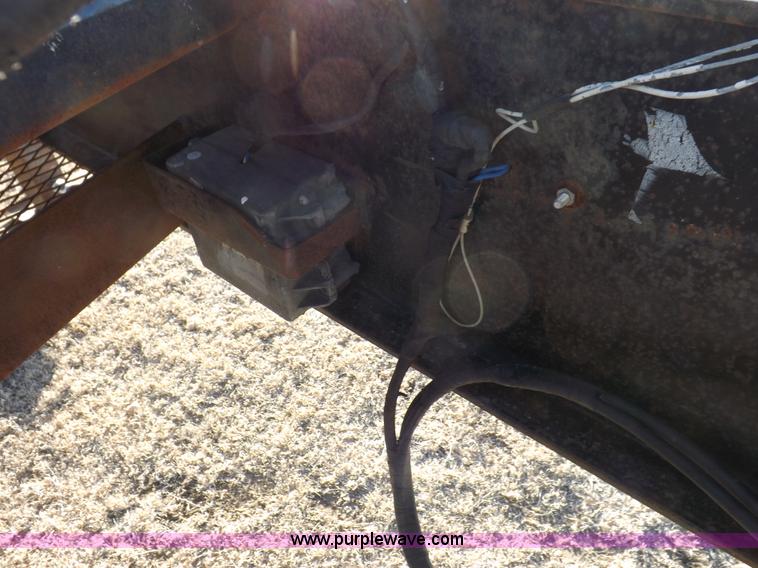 image for item K3185 2002 Load Trail trailer