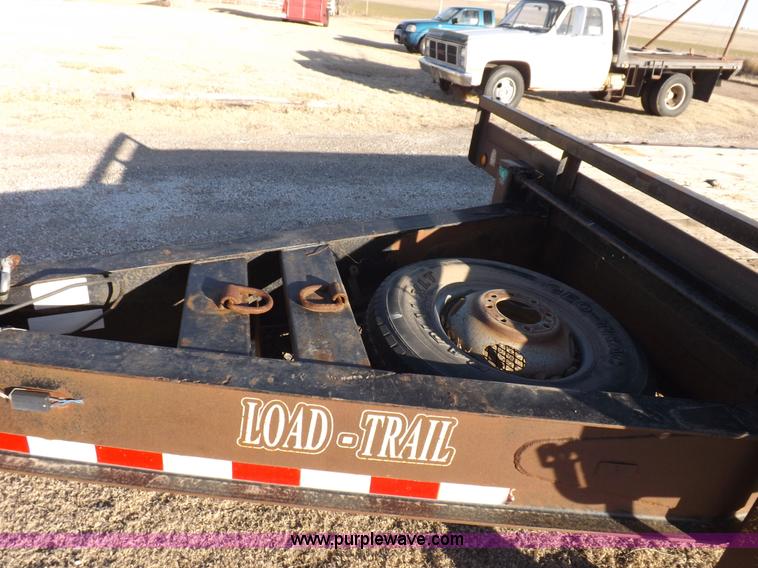 image for item K3185 2002 Load Trail trailer