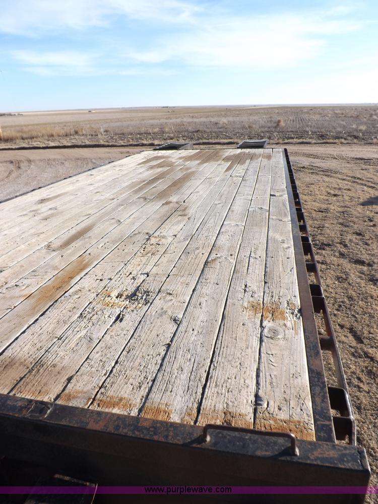 image for item K3185 2002 Load Trail trailer