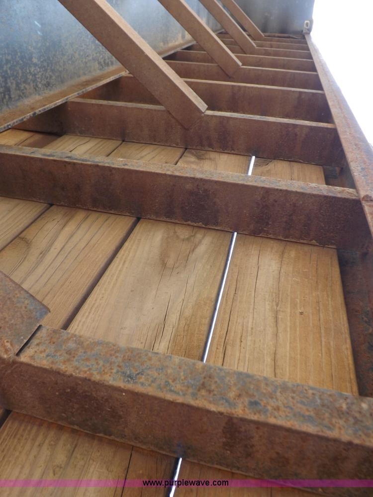 image for item K3185 2002 Load Trail trailer