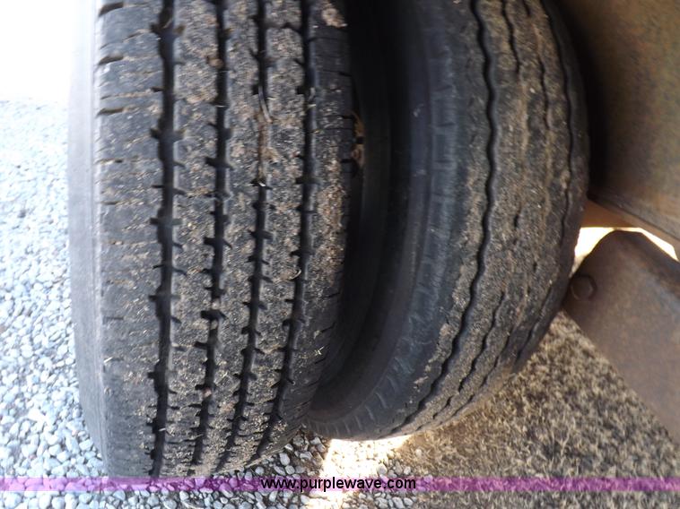 image for item K3185 2002 Load Trail trailer