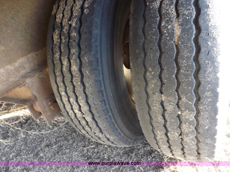 image for item K3185 2002 Load Trail trailer