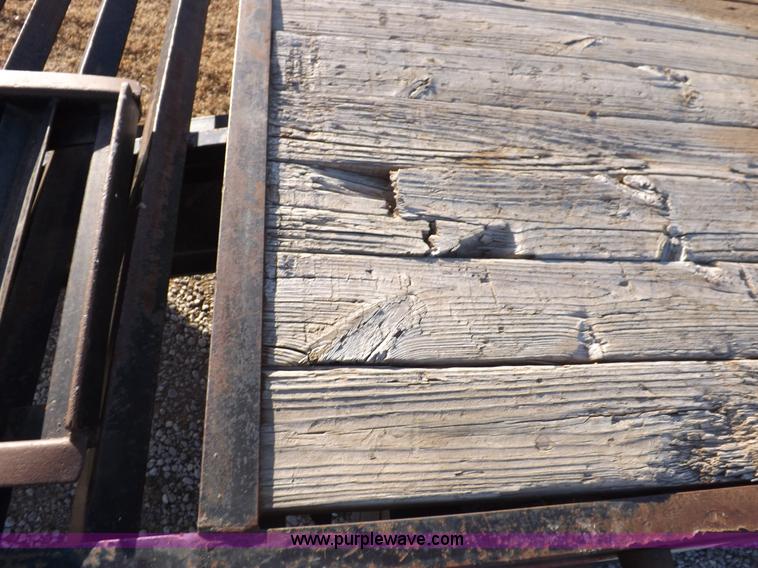 image for item K3185 2002 Load Trail trailer