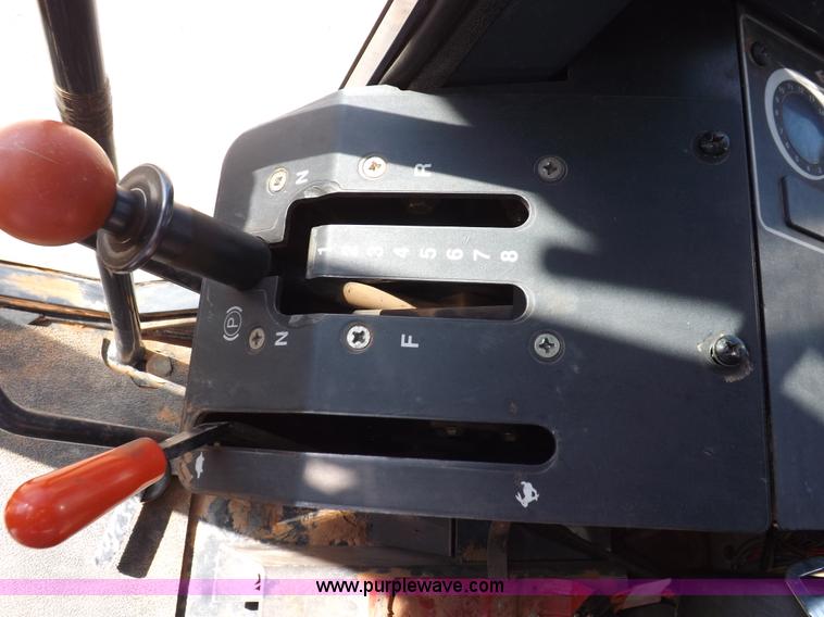 image for item K3197 2003 John Deere 770CH articulated motor grader