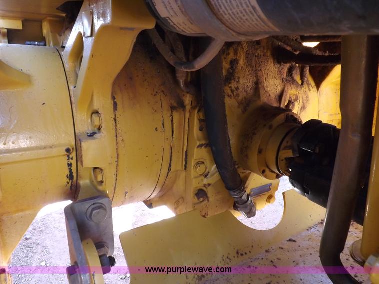 image for item K3197 2003 John Deere 770CH articulated motor grader