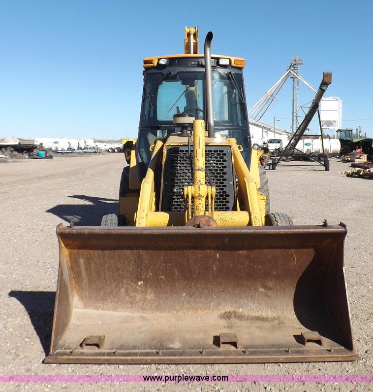 image for item K3198 1995 John Deere 310D backhoe