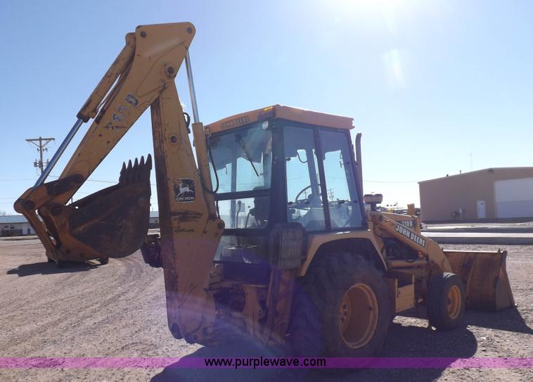 image for item K3198 1995 John Deere 310D backhoe