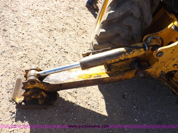 image for item K3198 1995 John Deere 310D backhoe