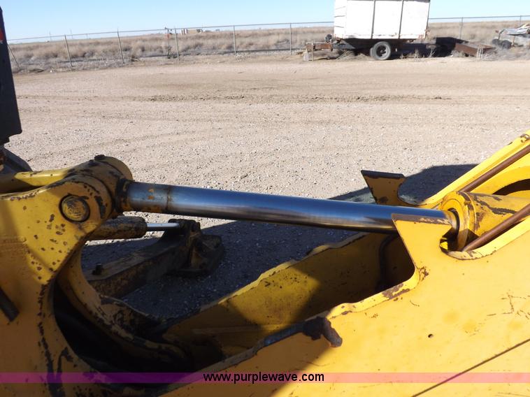 image for item K3198 1995 John Deere 310D backhoe