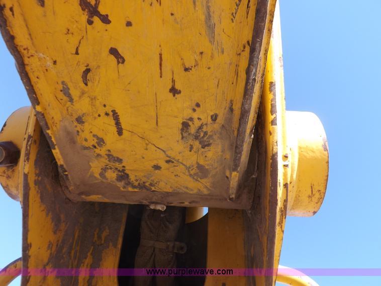 image for item K3198 1995 John Deere 310D backhoe