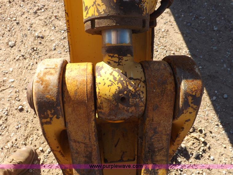 image for item K3198 1995 John Deere 310D backhoe