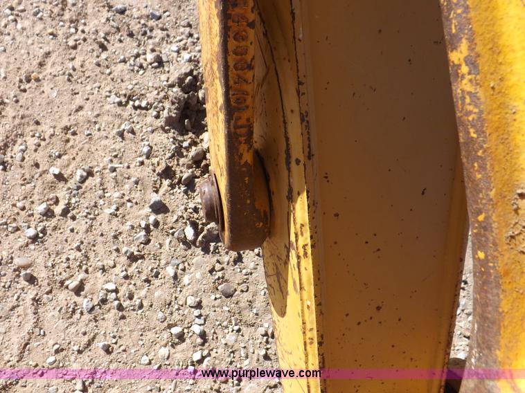 image for item K3198 1995 John Deere 310D backhoe