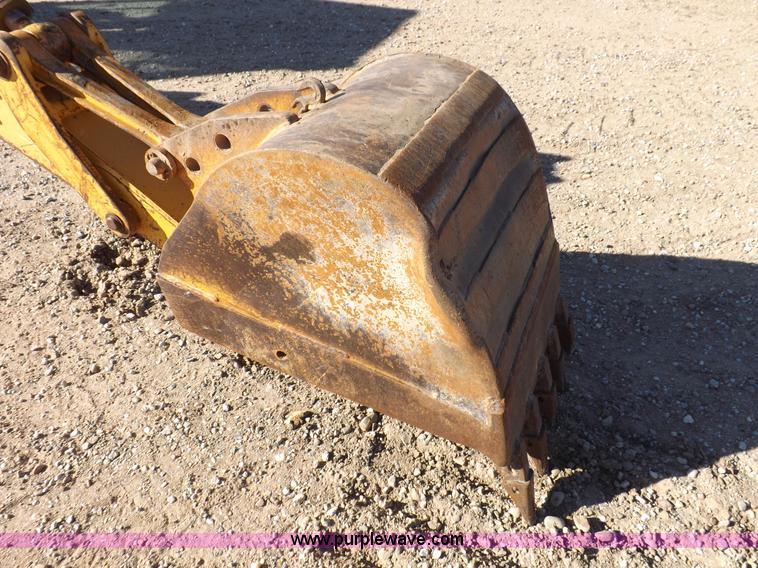 image for item K3198 1995 John Deere 310D backhoe