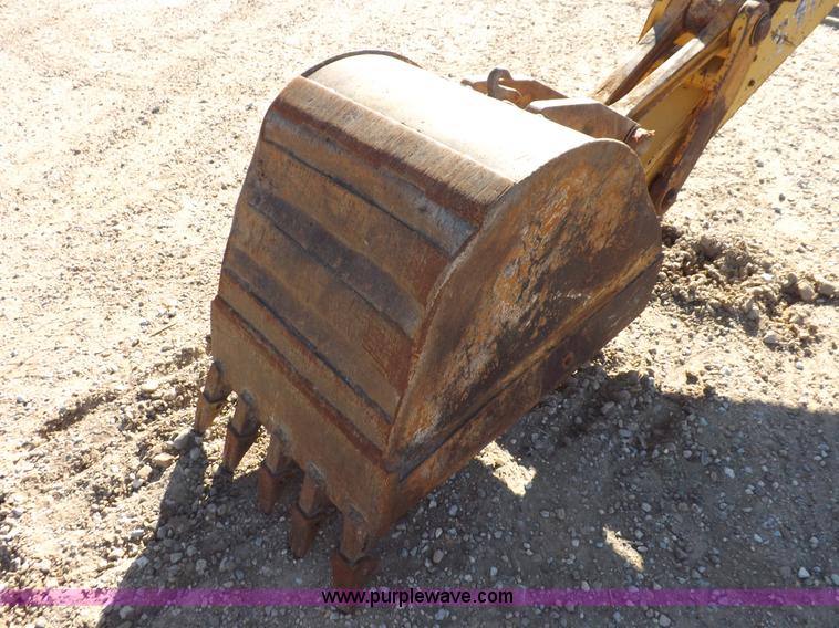 image for item K3198 1995 John Deere 310D backhoe