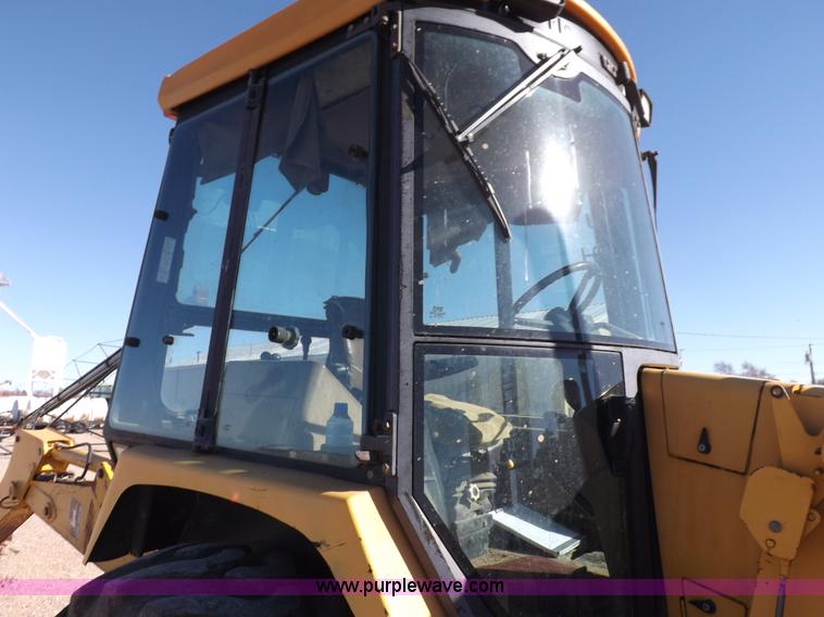 image for item K3198 1995 John Deere 310D backhoe