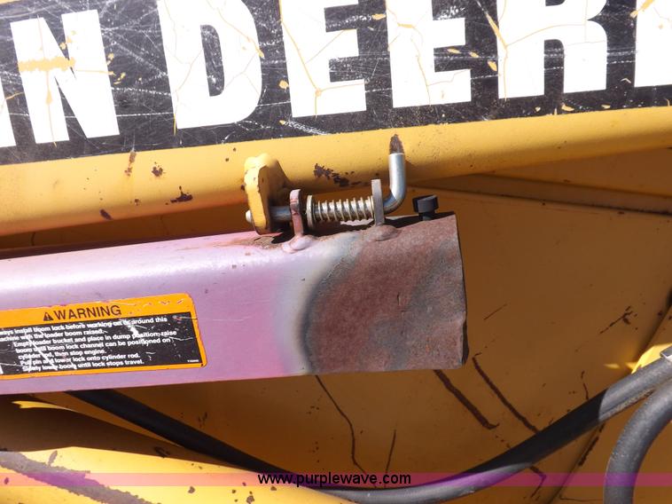 image for item K3198 1995 John Deere 310D backhoe