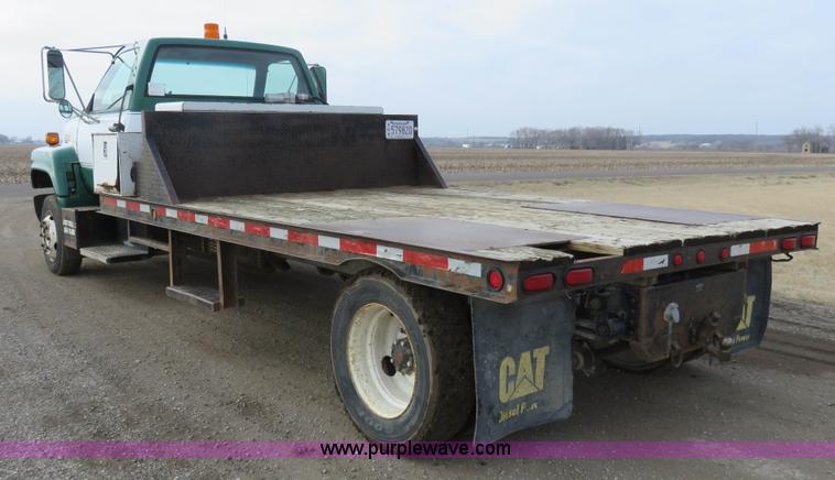 image for item K7084 1995 GMC TopKick flatbed truck