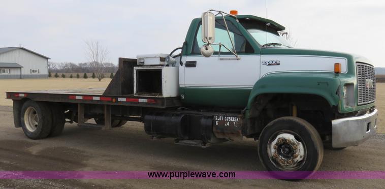 image for item K7084 1995 GMC TopKick flatbed truck