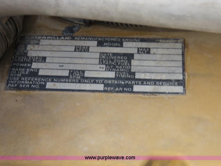 image for item K7084 1995 GMC TopKick flatbed truck