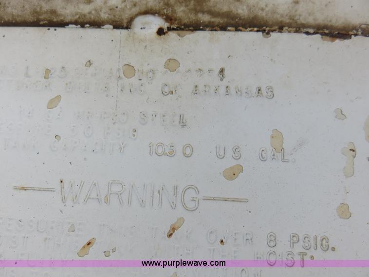 image for item K7084 1995 GMC TopKick flatbed truck