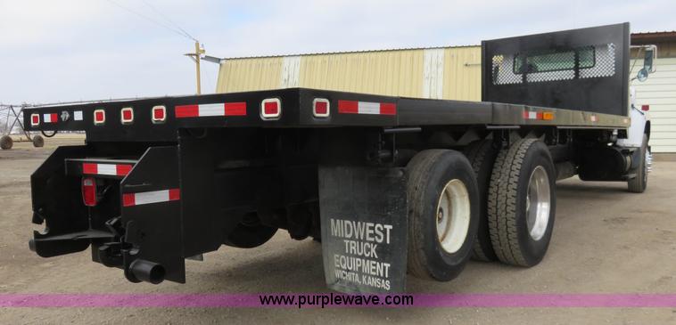 image for item K7087 1995 Ford LN8000F flatbed truck