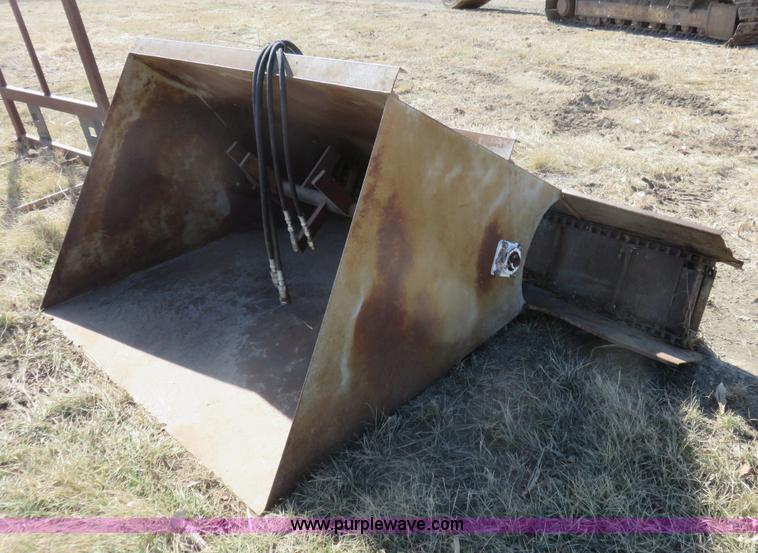 image for item K7178 Mulch skid steer bucket