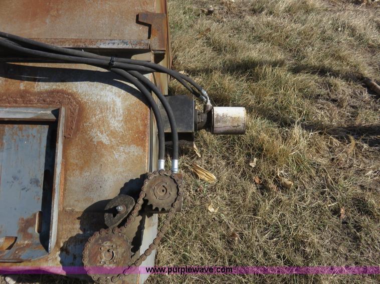 image for item K7178 Mulch skid steer bucket