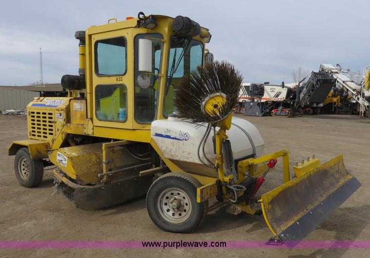 image for item K7197 Superior DT80C broom