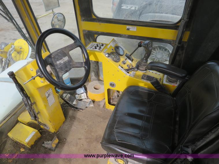 image for item K7197 Superior DT80C broom