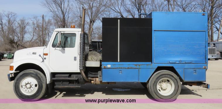 image for item K7243 1996 International 4900 sewer rodder truck