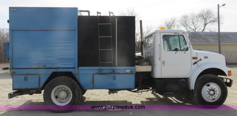 image for item K7243 1996 International 4900 sewer rodder truck
