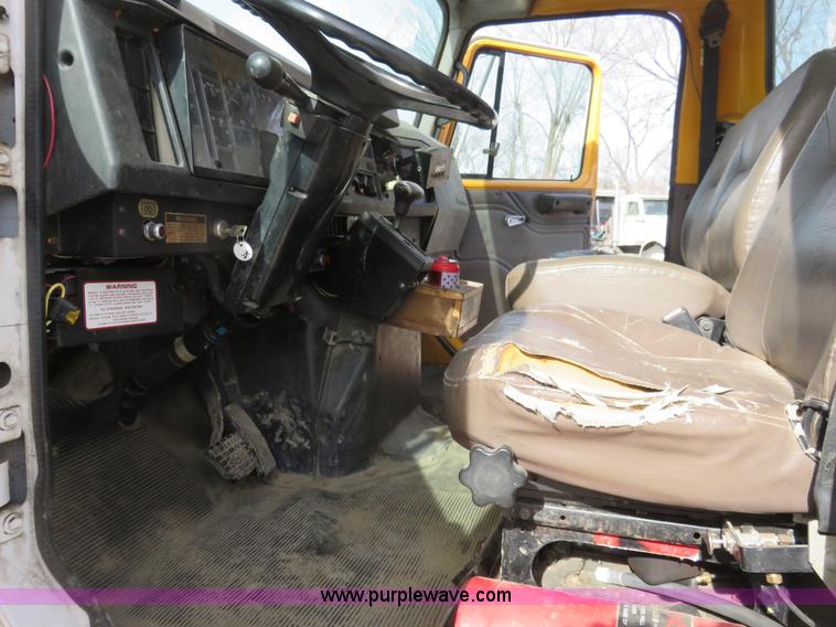 image for item K7243 1996 International 4900 sewer rodder truck