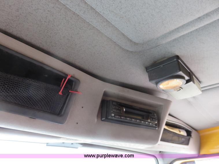 image for item K7243 1996 International 4900 sewer rodder truck