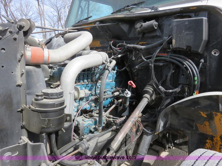 image for item K7243 1996 International 4900 sewer rodder truck