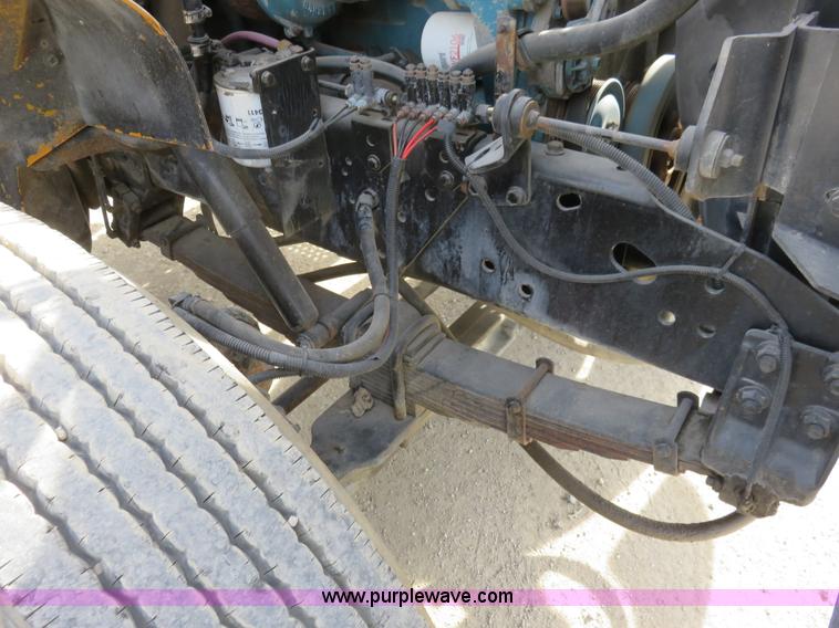 image for item K7243 1996 International 4900 sewer rodder truck