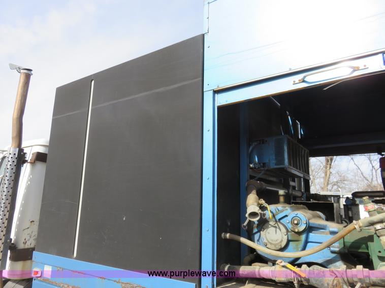 image for item K7243 1996 International 4900 sewer rodder truck